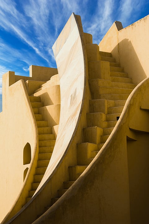 The striking architecture of the observatory
