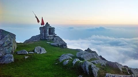 A glimpse of the trail