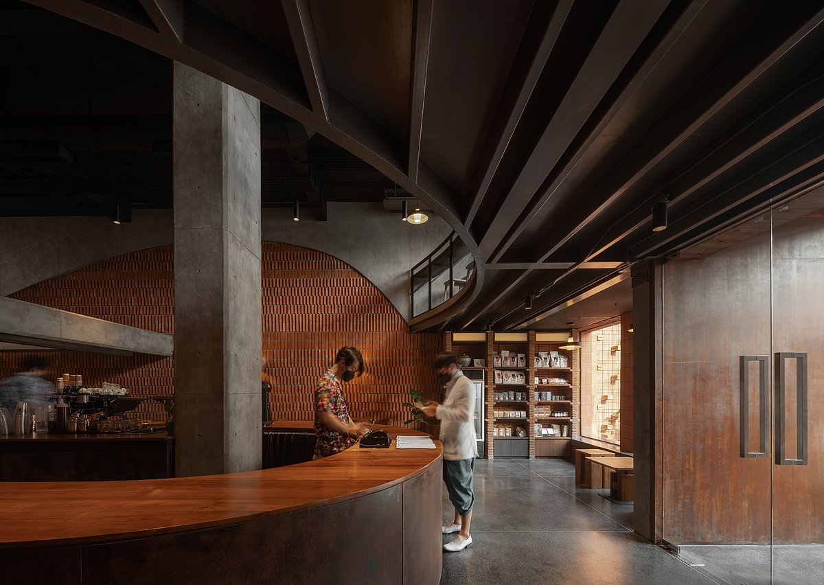 Akha Ama Coffee was established in 2010