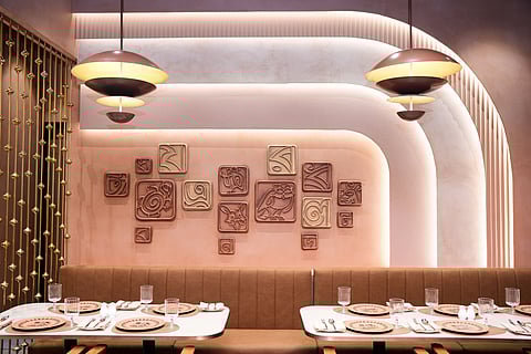 The Delhi outpost of 6 Ballygunge Place offers a modern twist to the homely charm of its Kolkata counterpart, blending contemporary decor with Bengal's cultural richness