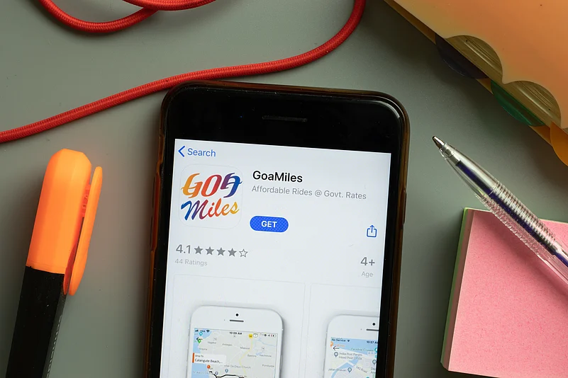 Use reliable services like GoaMiles (Goas official taxi service) to get around in South Goa