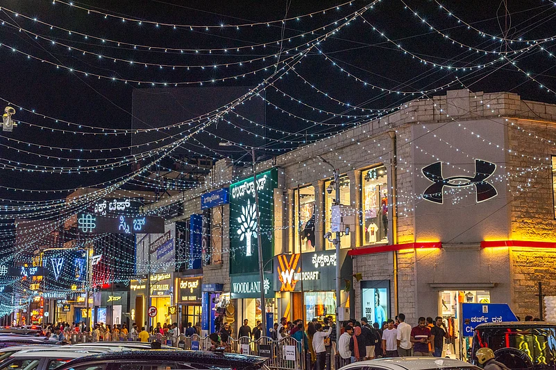 Lloyd Vas / Shutterstock