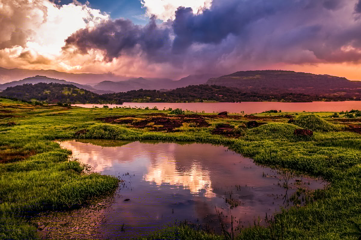 Late evening in Bhandardara around a beautiful lake