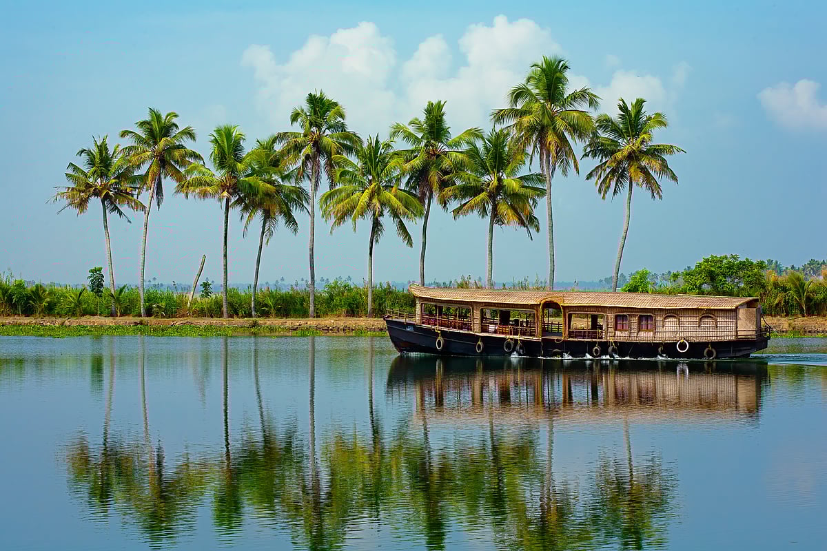 Alleppey is called the Venice of the East, 