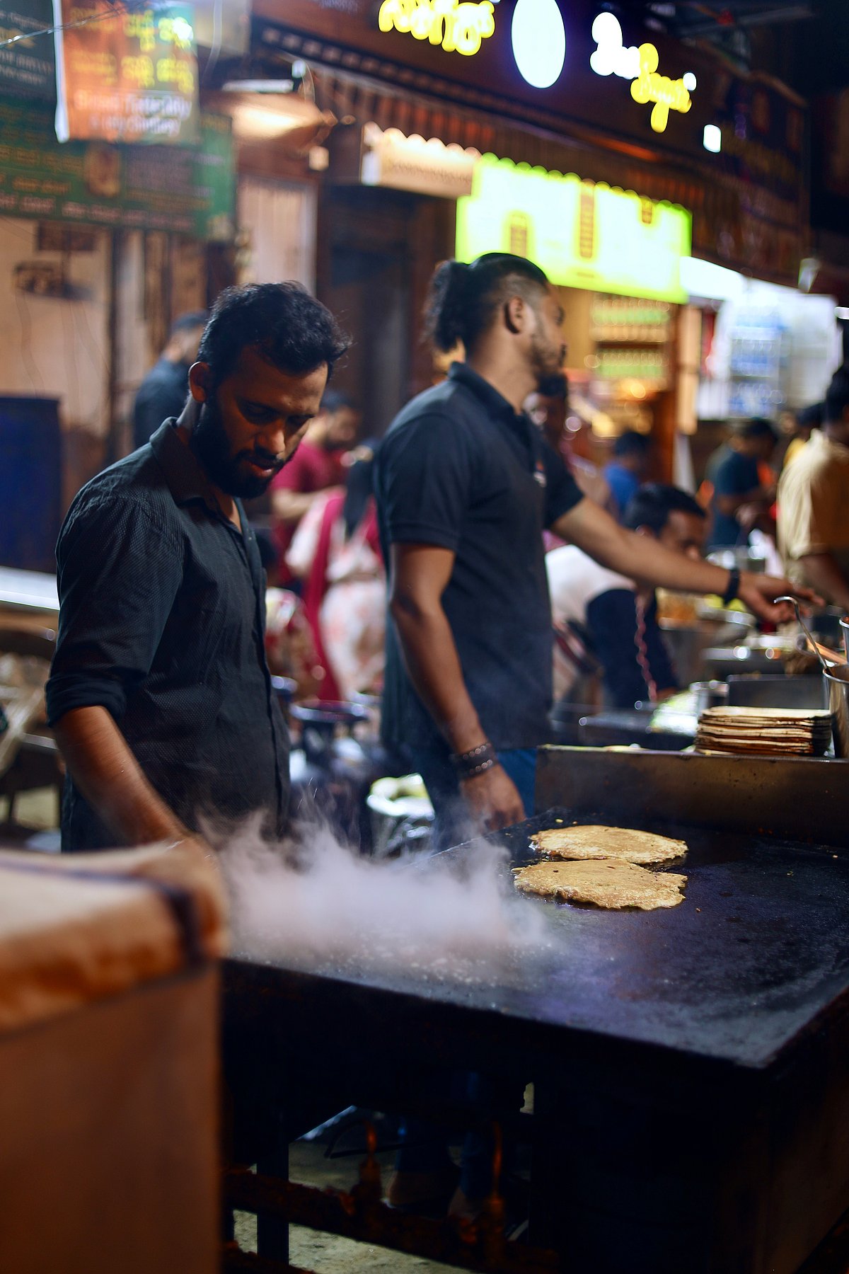 Visit VV Puram Food Street if youre wanting late-night nibbles