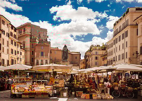 A scenic shot of Campo de’ Fiori’s market