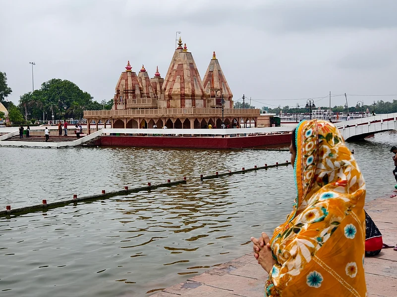 Brahmsarover Temple in Kurukshetra, Haryana