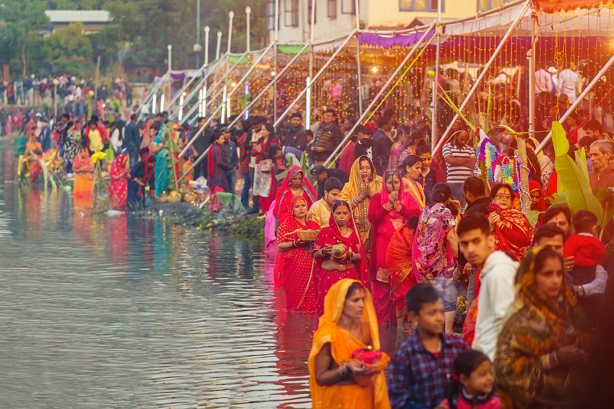 A general gathering for Chhath (for reperesentational purposes only)