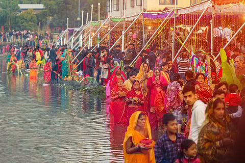 A general gathering for Chhath (for reperesentational purposes only)