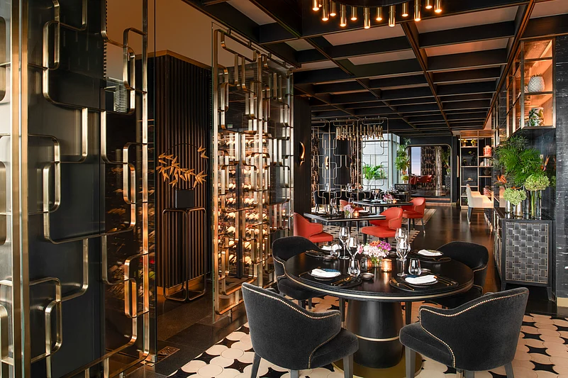 Far & East, Four Seasons Hotel Bangalore