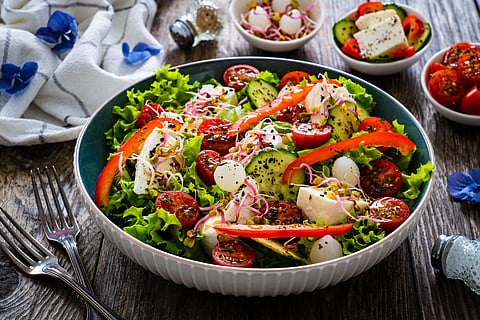 Manouri cheese salad
