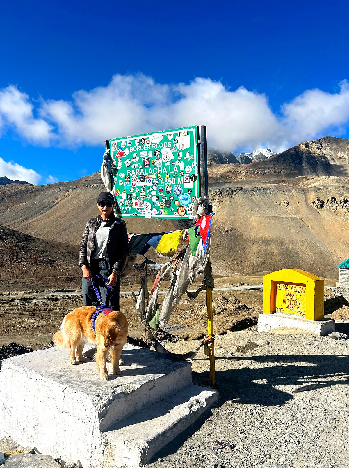 At Baralacha La, located at 15,910 ft