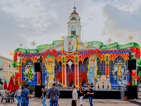 Preparations for Three Kings Day in Puerto Rico