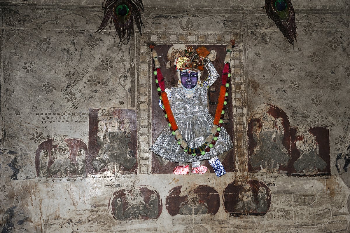 The Shrinathji Temple is more than 300 years old and houses one of the most precious idols of Lord Krishna
