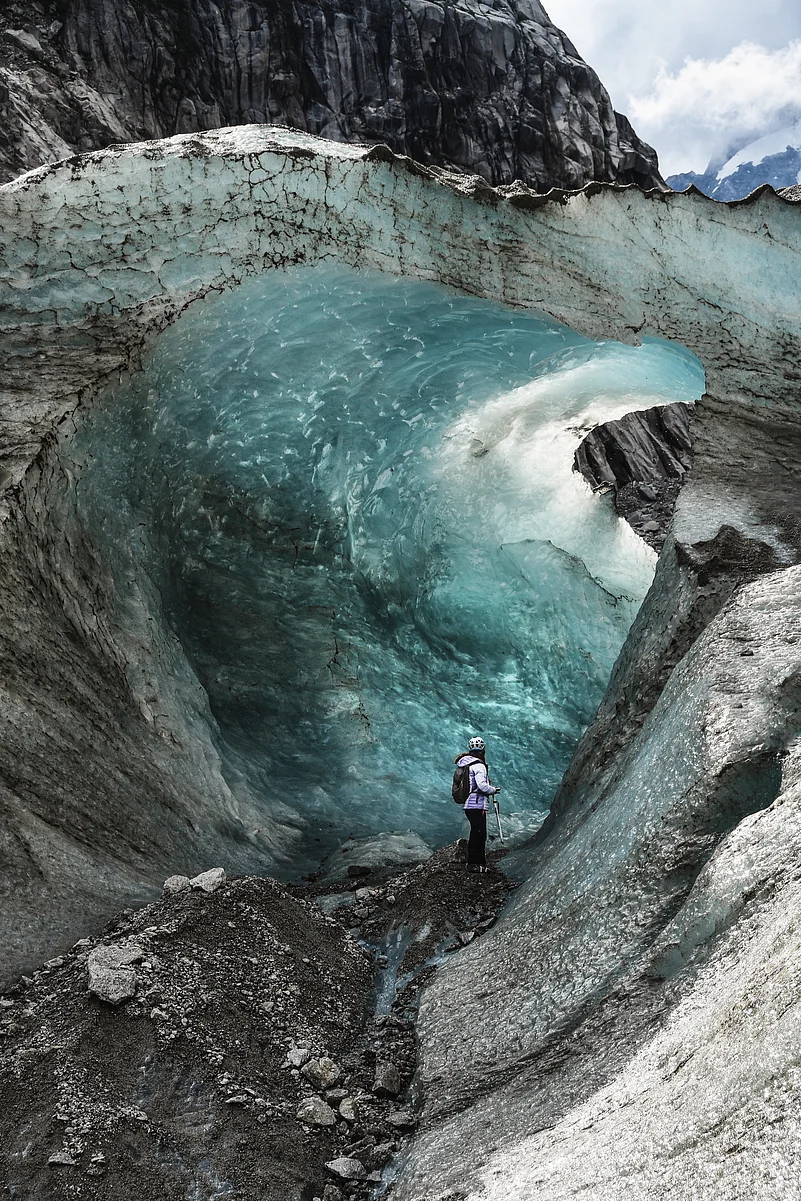 The ice cave, running 7 km long and 200 m deep, is France’s largest ice cave and was first carved out in 1946