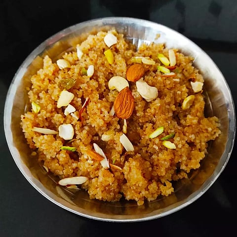 Lapsi is a type of halwa made with broken wheat, desi ghee, jaggery, coconut, cashews and green cardamom