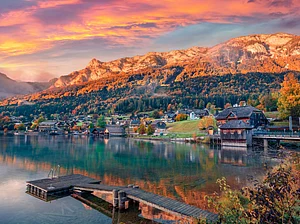 Shutterstock : Autumn in Europe