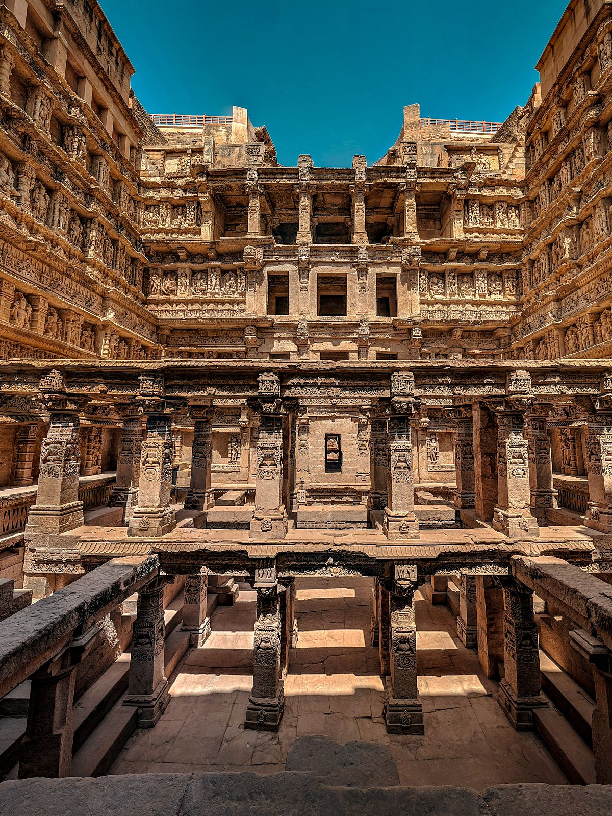 Rani Ki Vav - Shutterstock