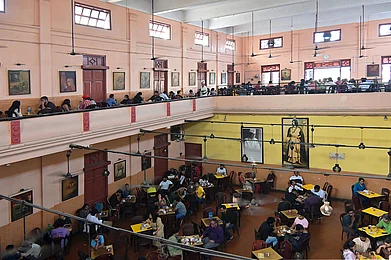 Shutterstock : Indian Coffee House, Kolkata