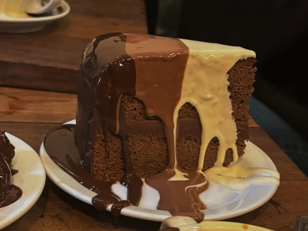 The triple chocolate cake of Italian Bear Chocolate in London