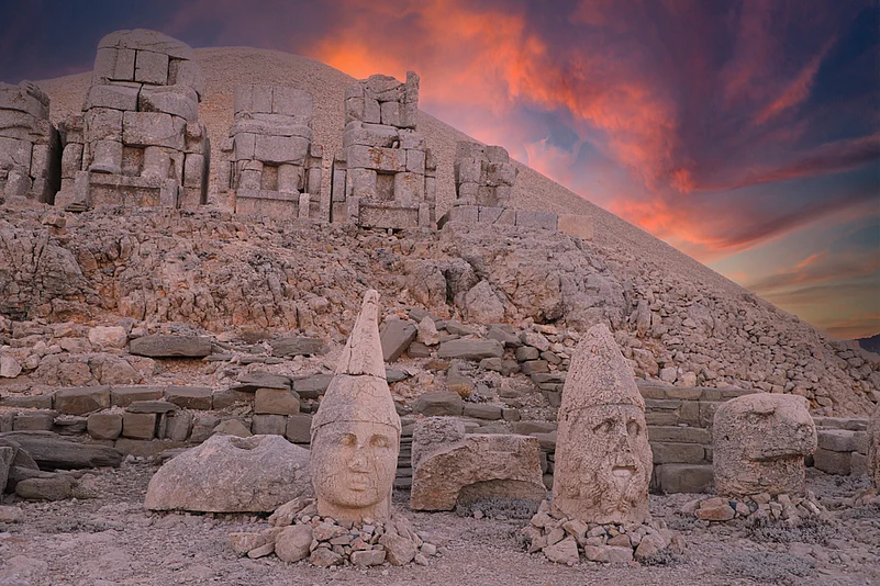 Statues in Nemrut
