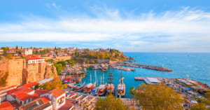 Shutterstock : The old town (Kaleici) in Antalya