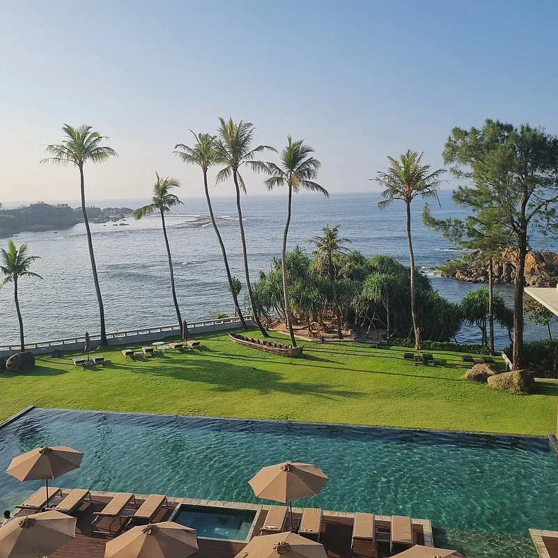 The ocean-fronted Le Grand Galle hotel provides a box of gourmet teas from Sri Lanka’s seven tea regions to suite guests