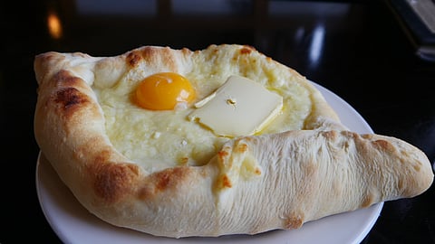 Ajarian Khachapuri