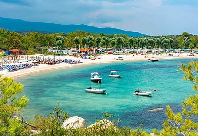 Shutterstock : Platanitsi beach on Sithonia peninsula, Chalkidiki, Greece