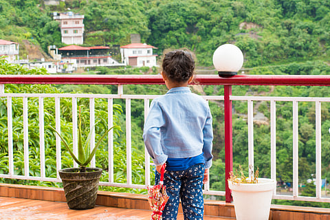 Ensure you pre-book homestays or hotels to alleviate anxiety