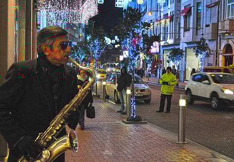 Street musician plays the sax at Nisantasi