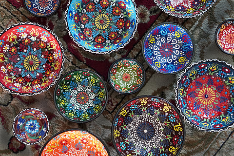 İznik ceramics come in all sorts of shapes and sizes like plates, bowls, ashtrays and vases