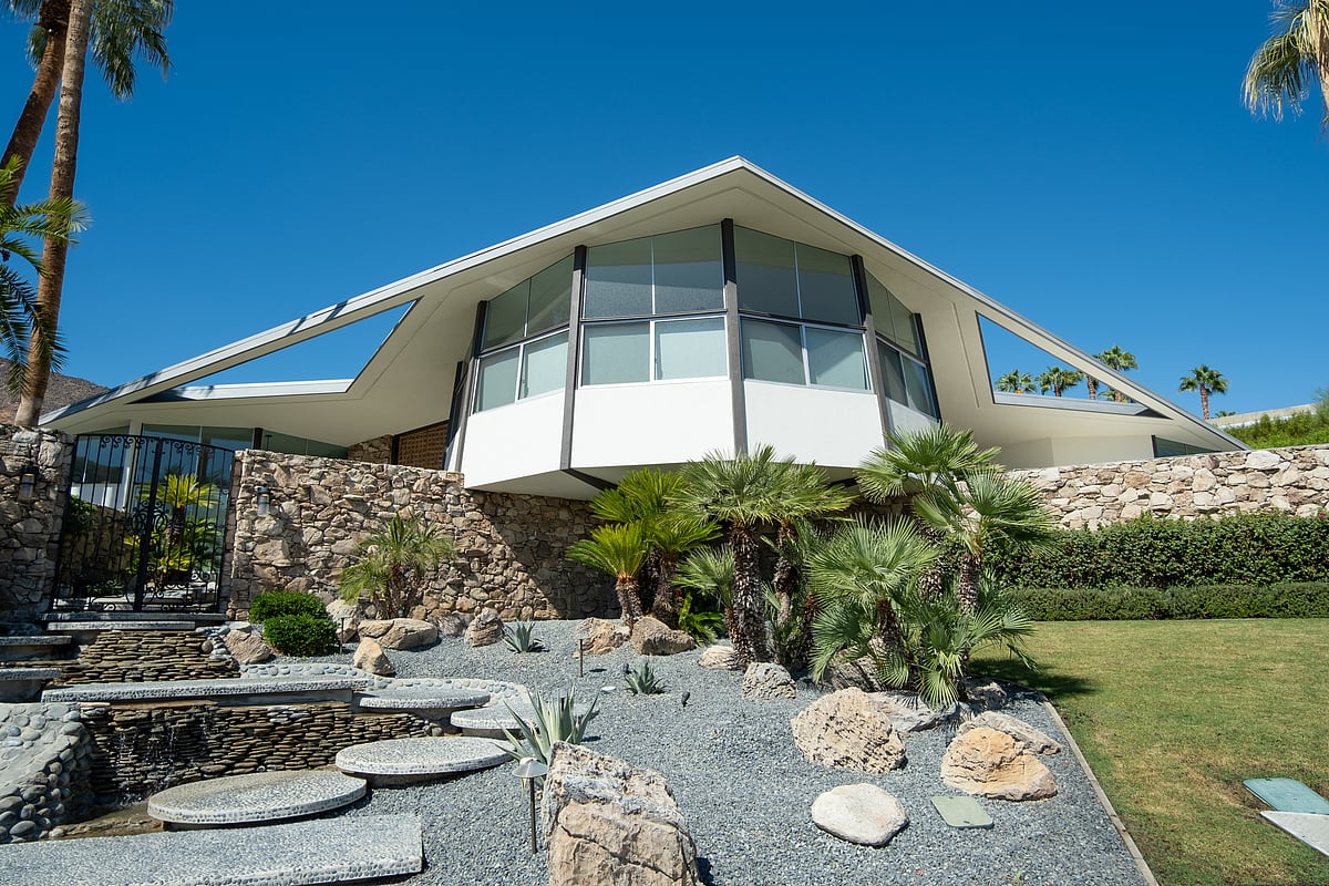 The Elvis Honeymoon Hideaway is a 5,000-square-foot residence