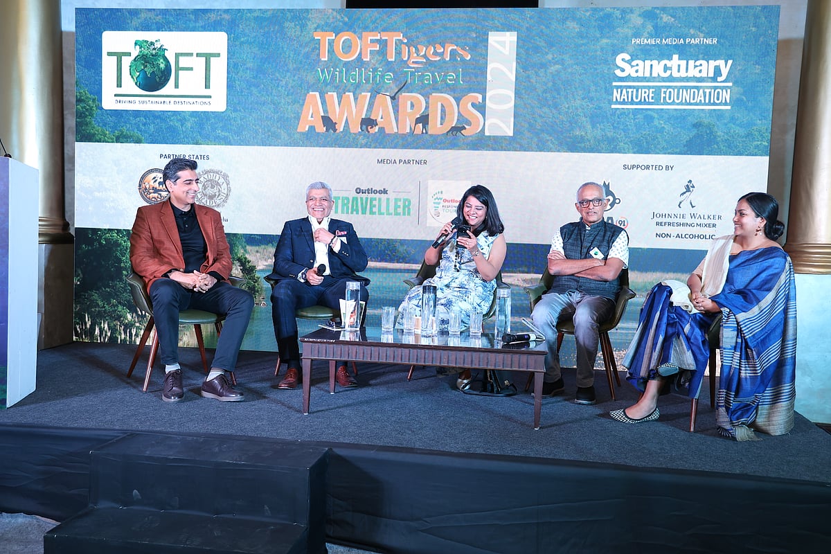 Panel Discussion on ‘Wildlife Tourism as a Conservation Tool’- Left to right Manav Khanduja Director Pugdundee Safaris, Mr. Rishi Kapoor (Vice President Abercrombie & Kent India), Akanksha Garg Founder, Director & CEO (Resorts) Waxpol Hotels & Resorts, Mr. Micheal Dominic (Managing Director, CGH Earth), Soity Banerjee, Responsible Tourism & Communication Strategist, Project Editor, Outlook Responsible Tourism Initiative