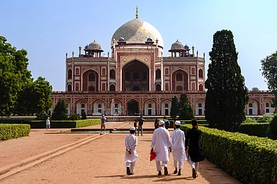 Shutterstock : A view of the Humayuns Tomb