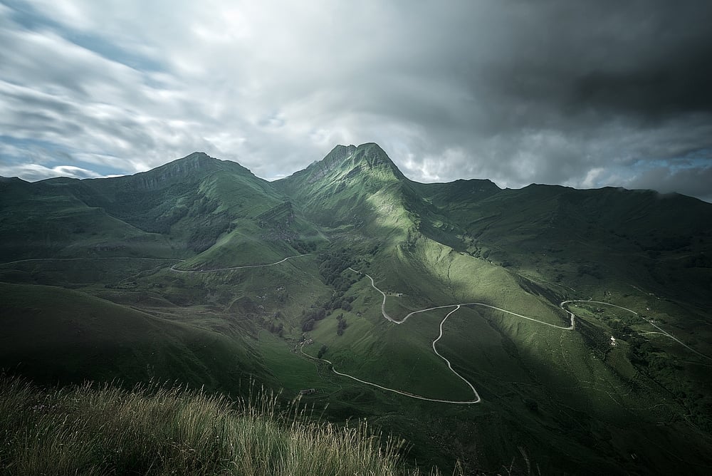 View from the Lunada pass of Castrovalnera peak and Pas Valley in
Cantabria and Burgos