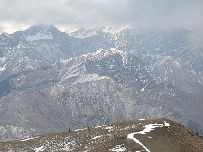 The trail to Darwa Top