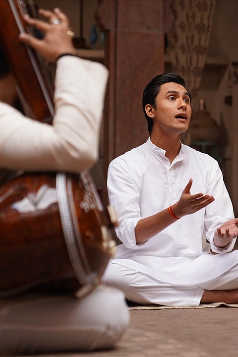 A stillshot from Bandish Bandits