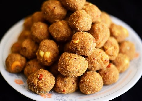 Gond Ladoo