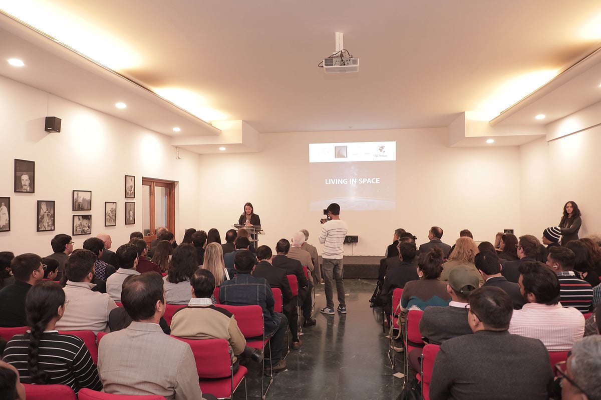 Embassy of Italy : Italy celebrates 60 years in space 