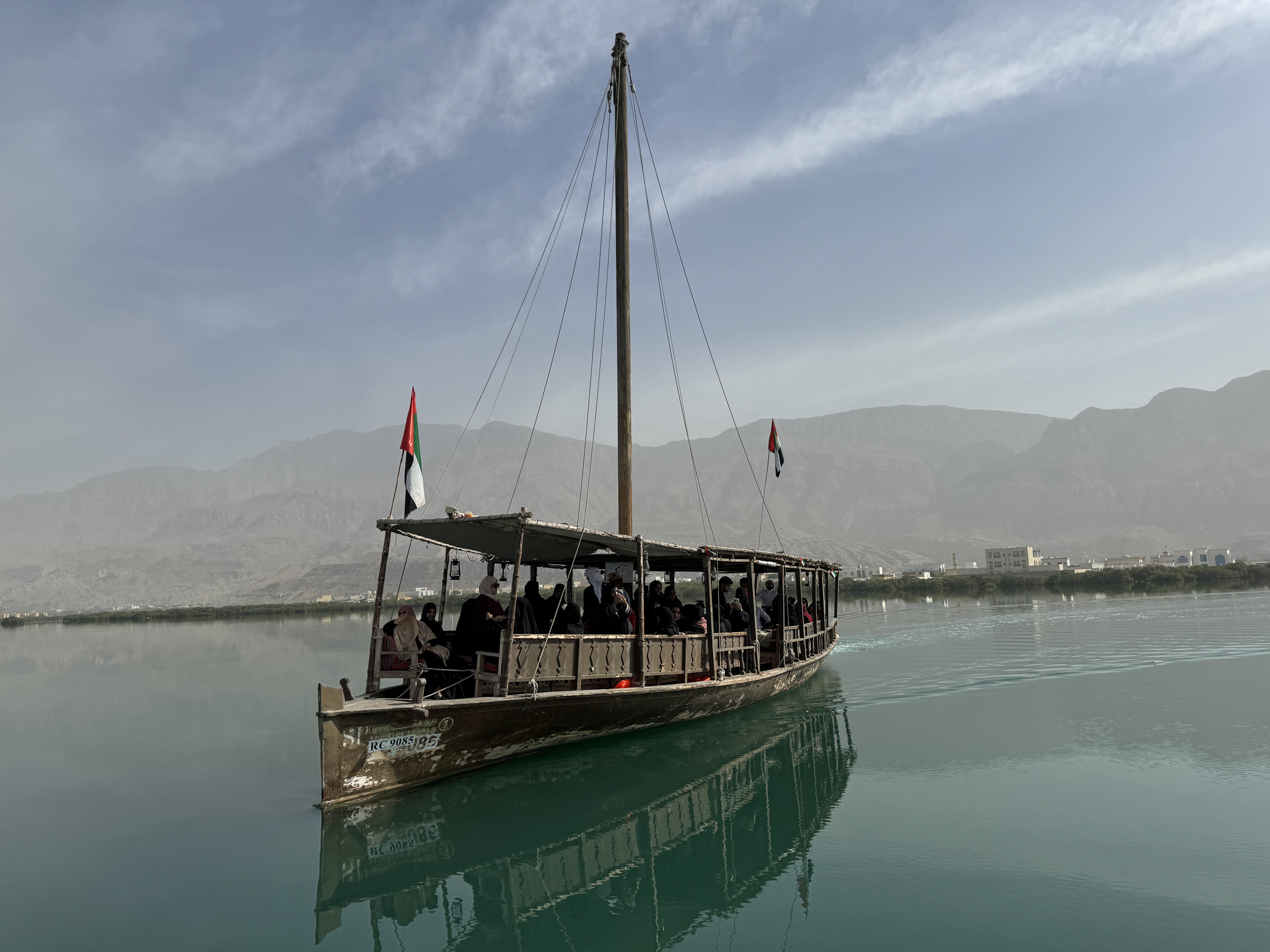 Dhow to the pearl farm