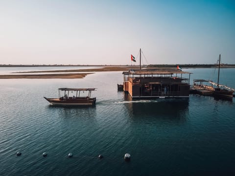 Pearl farm