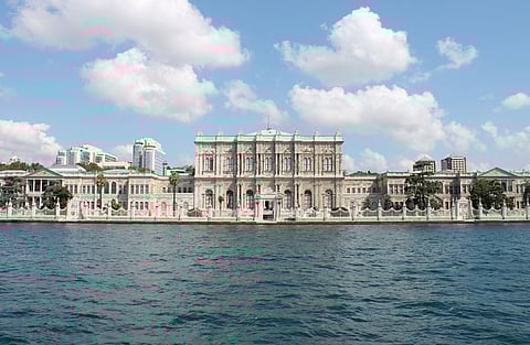 Located on the European coast of the Bosphorus, it is the largest palace in Türkiye