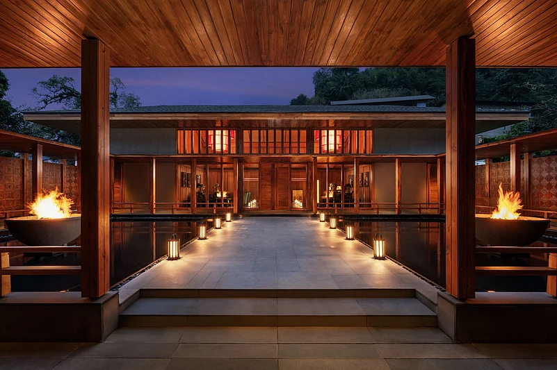 The courtyard at Taj Guras Kutir