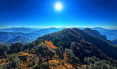 gautam_singh_aswal/Instagram : Khirsu showcases breathtaking panoramic views