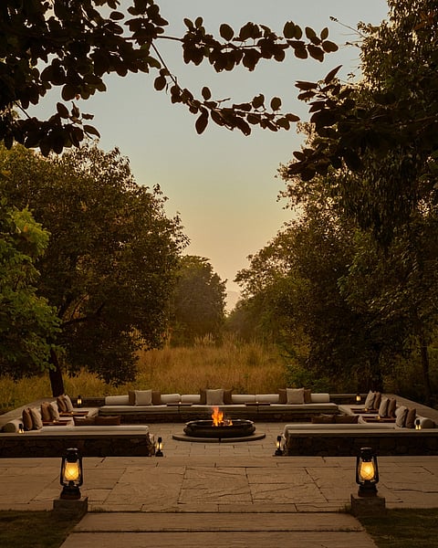 A lazy evening at Aman-i-Khas