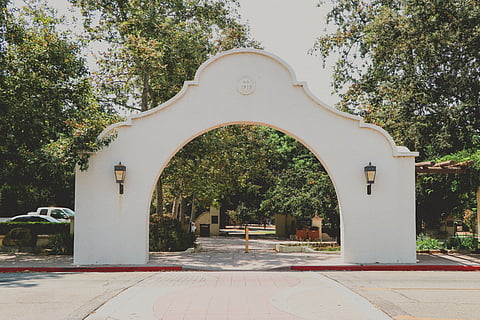 Archway into Libbey Park
