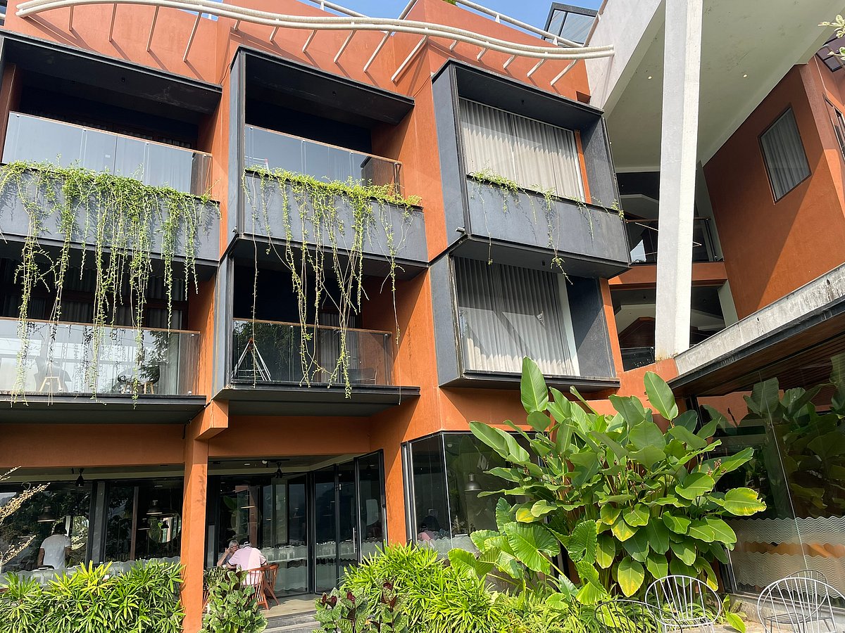 Exterior view of the Sterling Athirappilly