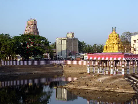 The premises of Sri Marundeeswarar Temple, Thiruvanmiyur