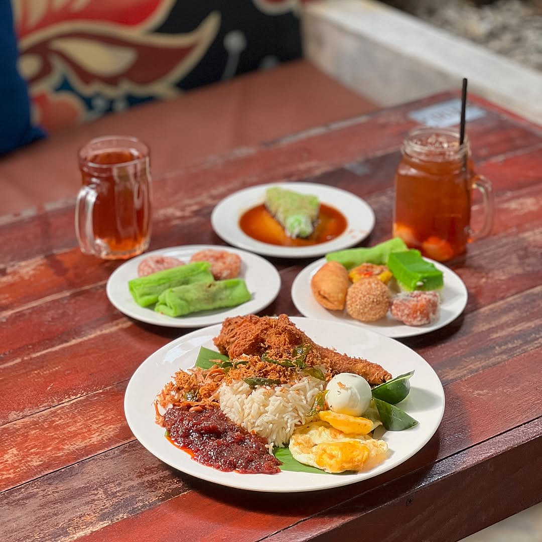 A table laid at Banglo 289